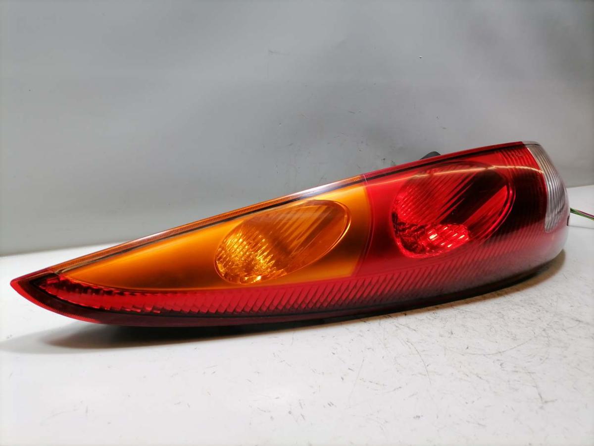 Nissan Almera Tino original R&uuml;cklicht R&uuml;ckleuchte Schlussleuchte links Bj.2003